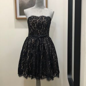 NWT Robert Rodriguez black lace cocktail party dress, size 4